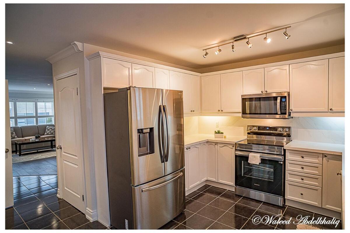 Sunroom House - 4 Bedrooms Mississauga Ngoại thất bức ảnh