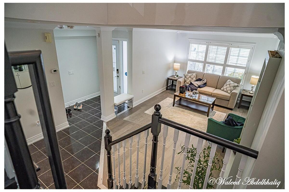 Sunroom House - 4 Bedrooms Mississauga Ngoại thất bức ảnh