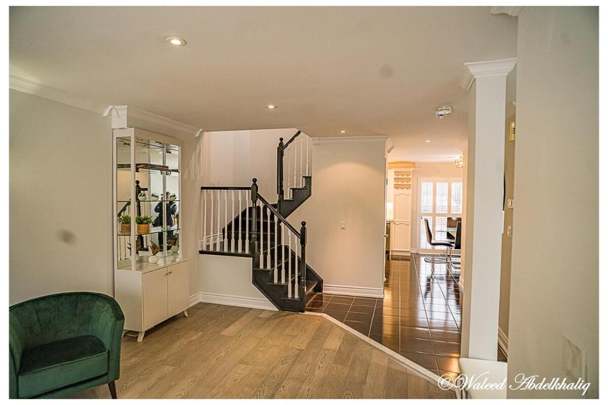 Sunroom House - 4 Bedrooms Mississauga Ngoại thất bức ảnh