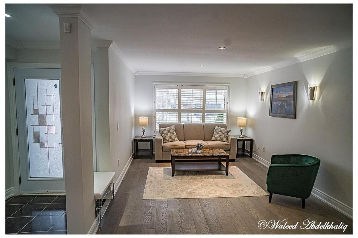 Sunroom House - 4 Bedrooms Mississauga Ngoại thất bức ảnh