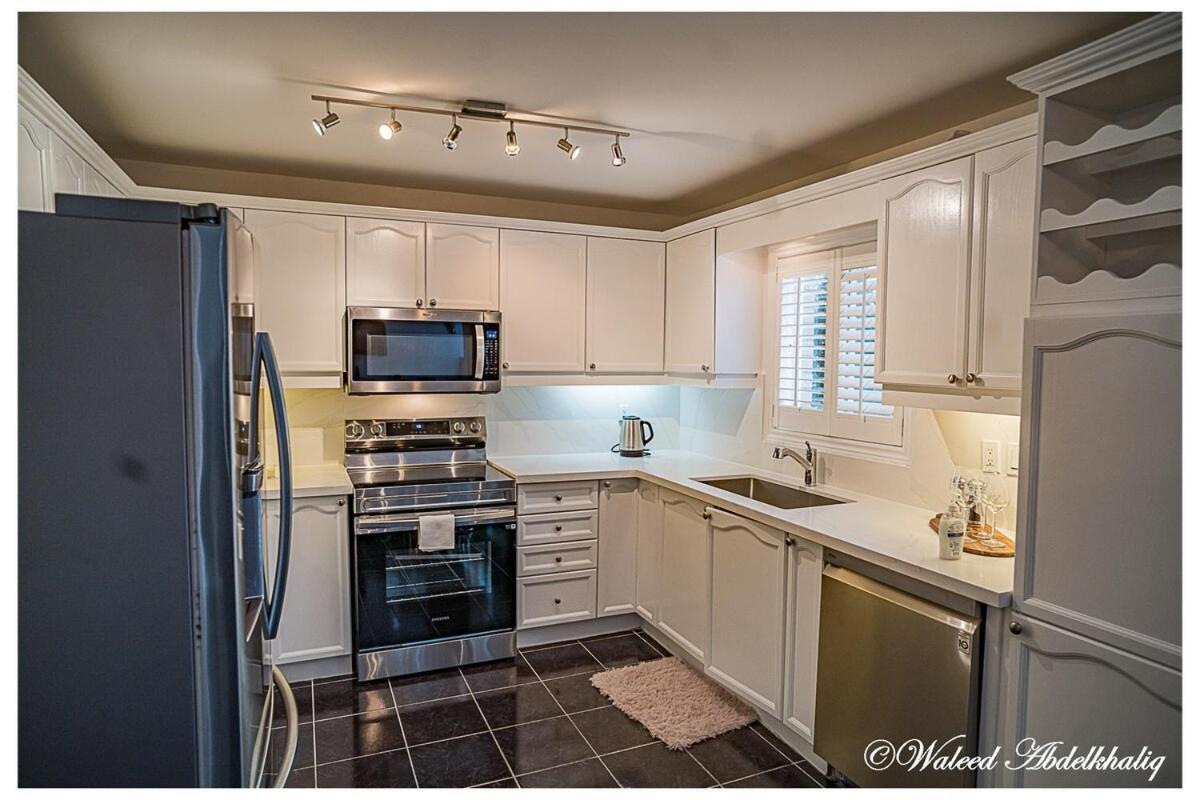 Sunroom House - 4 Bedrooms Mississauga Ngoại thất bức ảnh