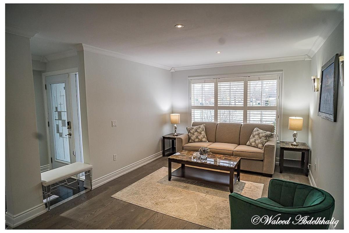 Sunroom House - 4 Bedrooms Mississauga Ngoại thất bức ảnh